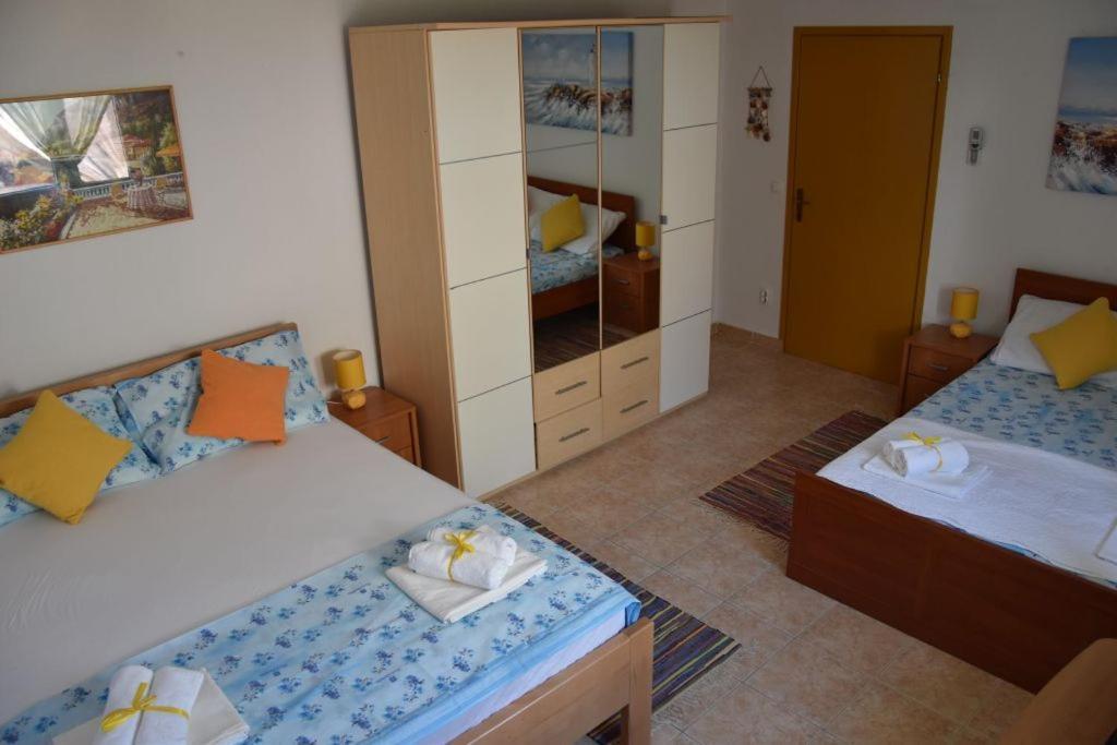 Apartmani Meri Ražanj 외부 사진