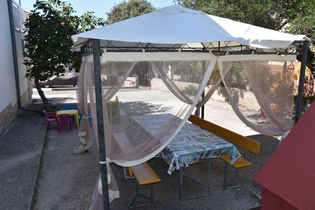 Apartmani Meri Ražanj 외부 사진