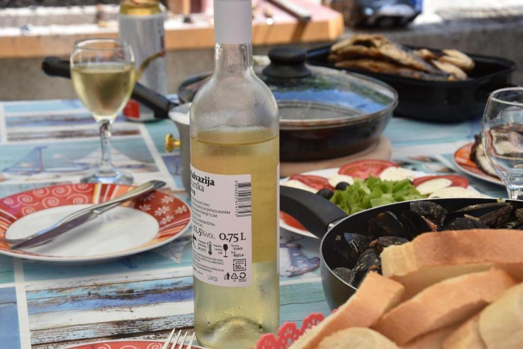 Apartmani Meri Ražanj 외부 사진