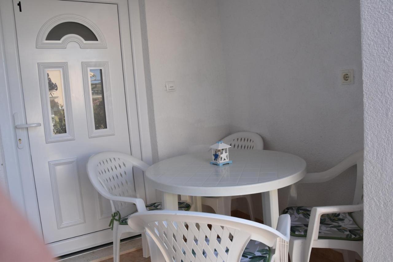 Apartmani Meri Ražanj 외부 사진